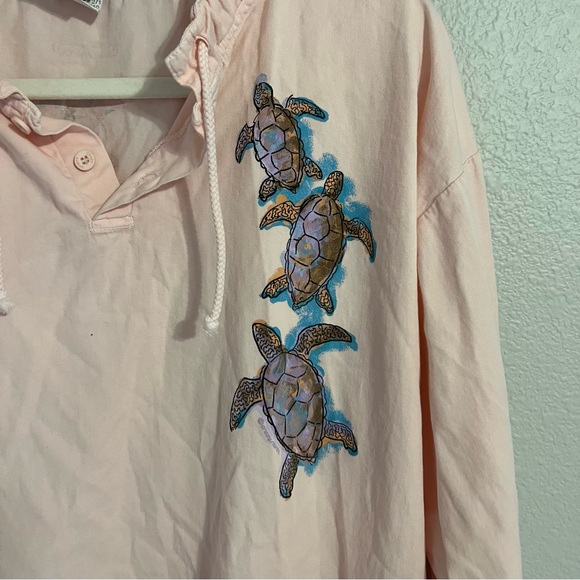 Crazy Shirts Hawaii Hanu Hanu Turtle Pink Pullover - Picture 5 of 5